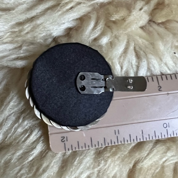 Gold Sequin Shoe Clip or Clip on Earrings - Picture 4 of 5